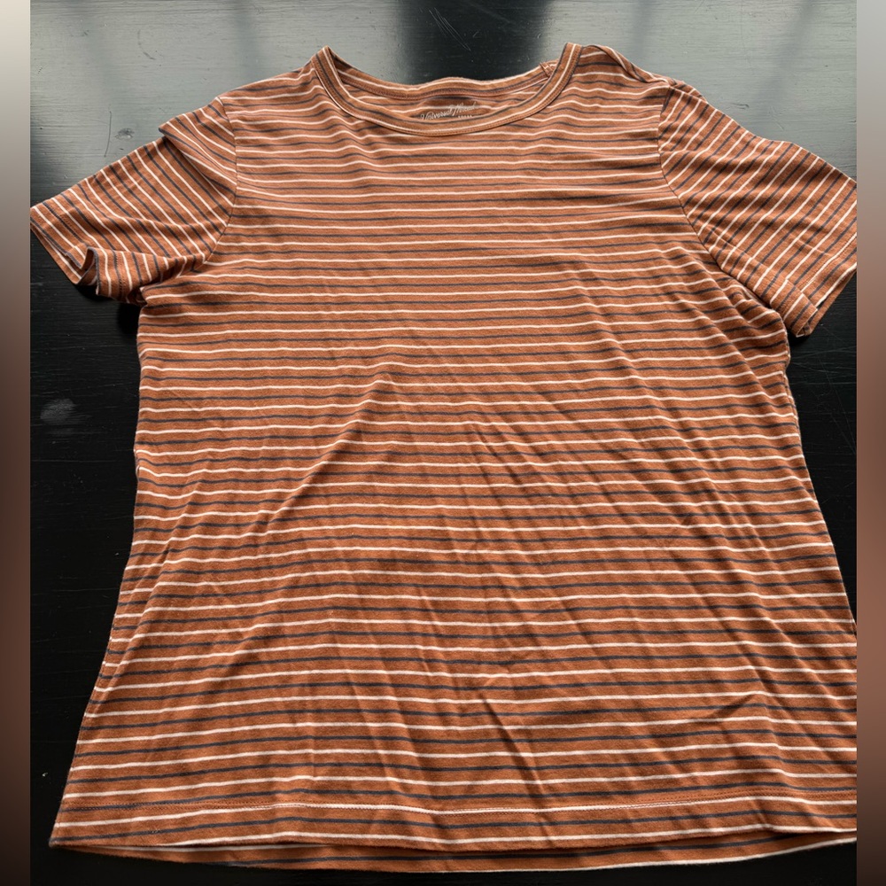 Universal Thread Striped Shirt Size Medium